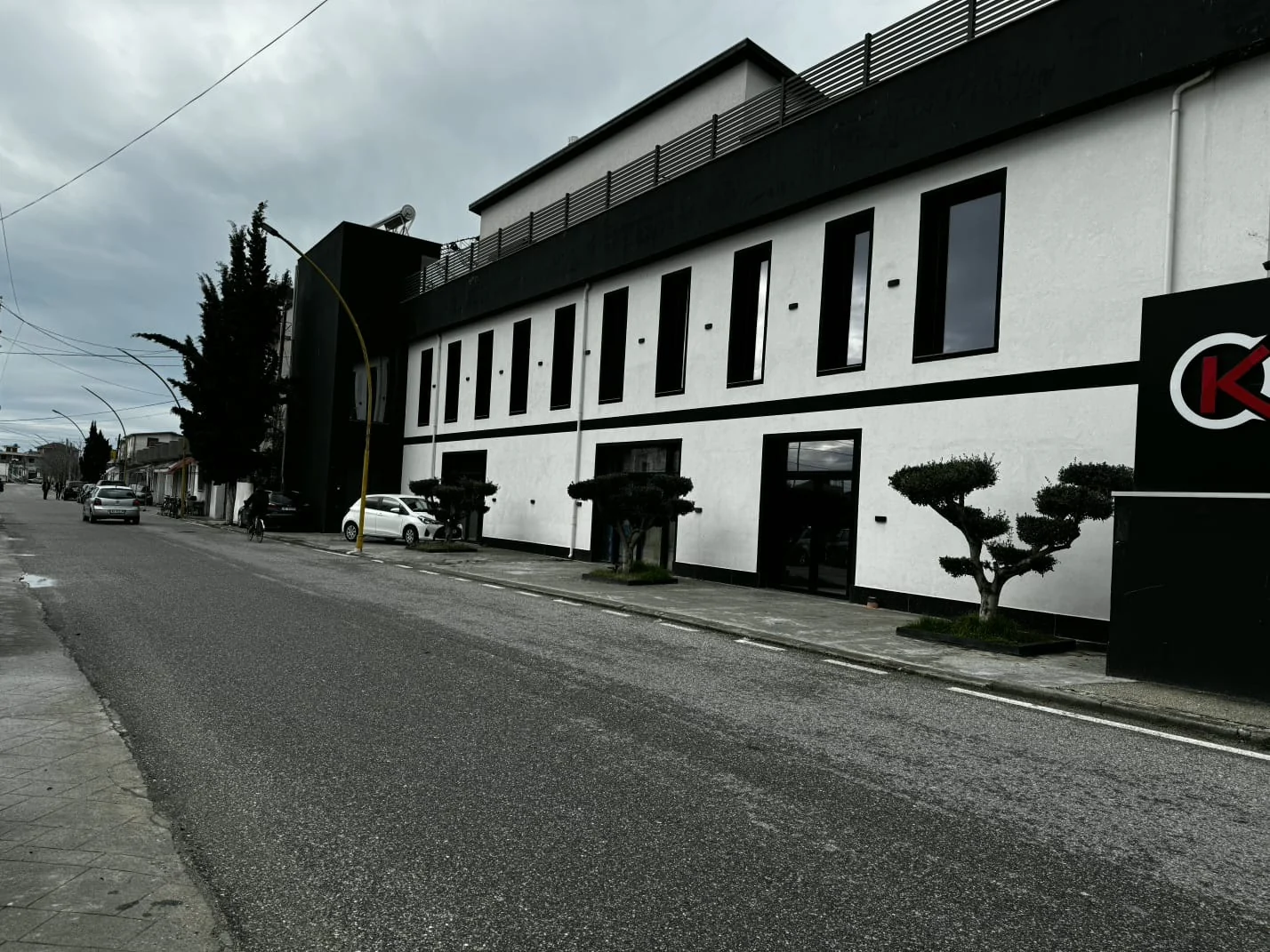 Pronë Kavajë – Banim dhe biznes